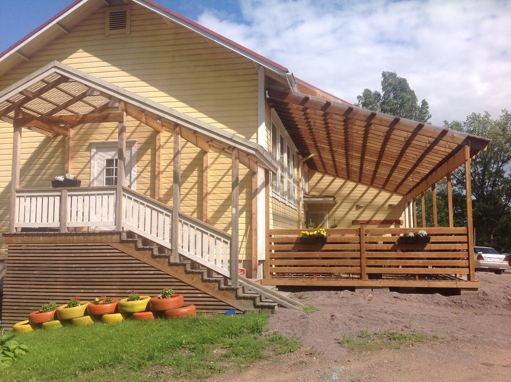 Gasthaus Villa Svensk ปอร์โว ภายนอก รูปภาพ